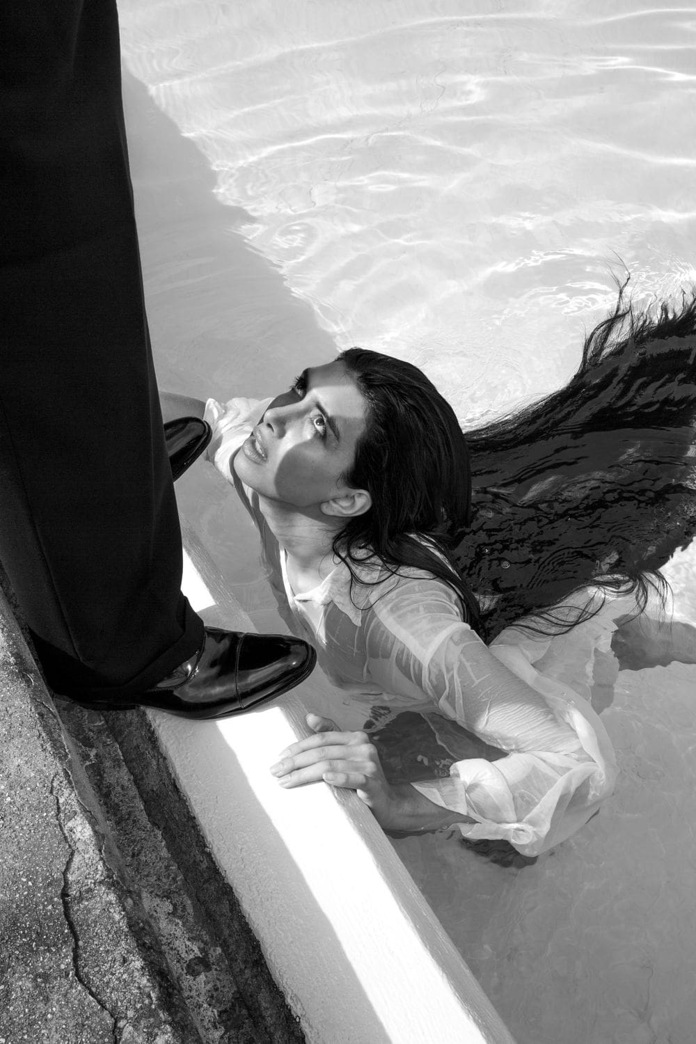 Body En Thrall, p113 from Indigenous Woman, 2018, C-print, 90 x 60 inches (228.6 x 152.4 cm), Edition of 2